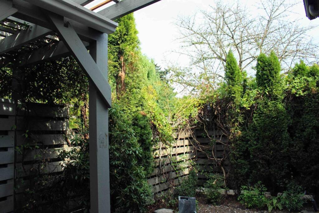 Heart Of Woodstock, 10 Min Walk To Reed, With Private Garage! Lejlighed Portland Eksteriør billede